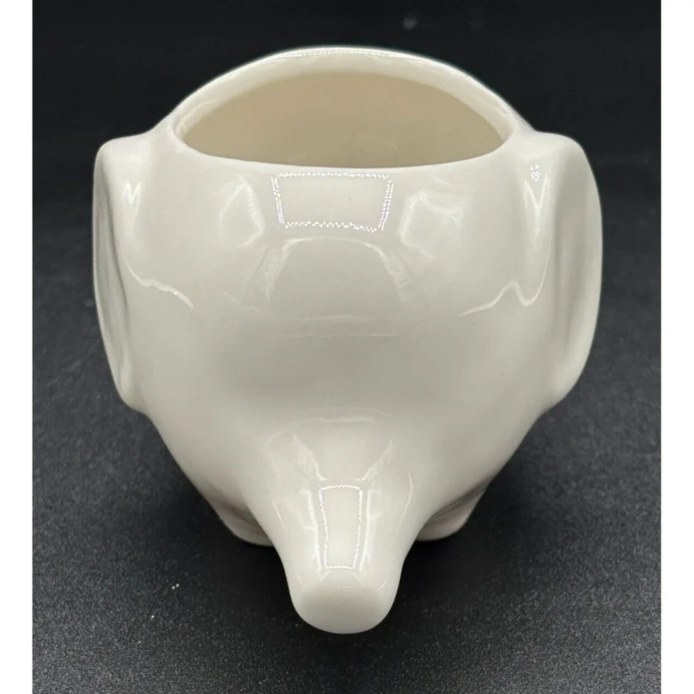 Mini Ceramic Elephant Shaped Planters Pots for Succulents Set of 3‎ Mod White